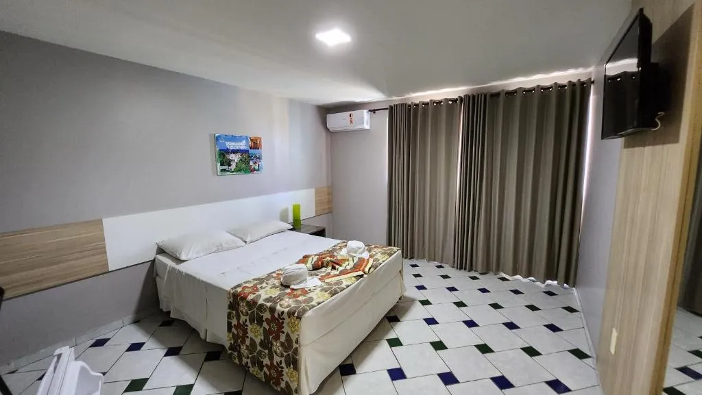 Luxo Duplo com Varanda - Hotel Enseada dos Corais